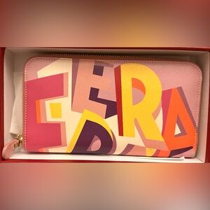 LADIES SALVATORE FERRAGAMO ‘FERRAGAMO’ GANCINI GRAFFITI CONTINENTAL WALLET